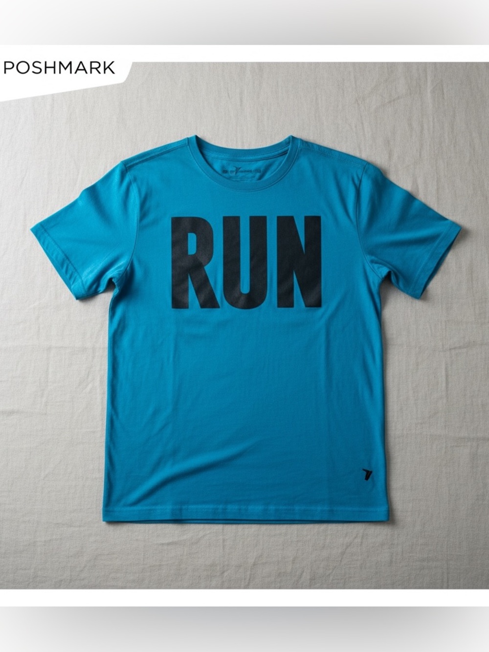 Old Navy Active Run Graphic Performance T Shirt Blue Size M